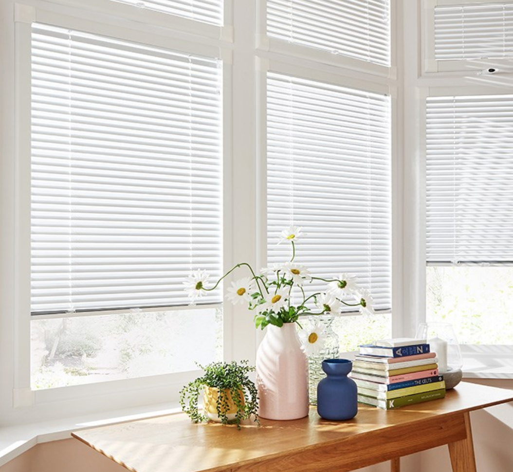 Venetian blind